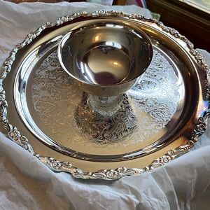 Oneida Royal Provincial Chip & Dip Server. Brand new in box.  Made in America.